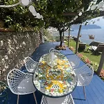 Di Raphael Con Vista Mare Amalfi